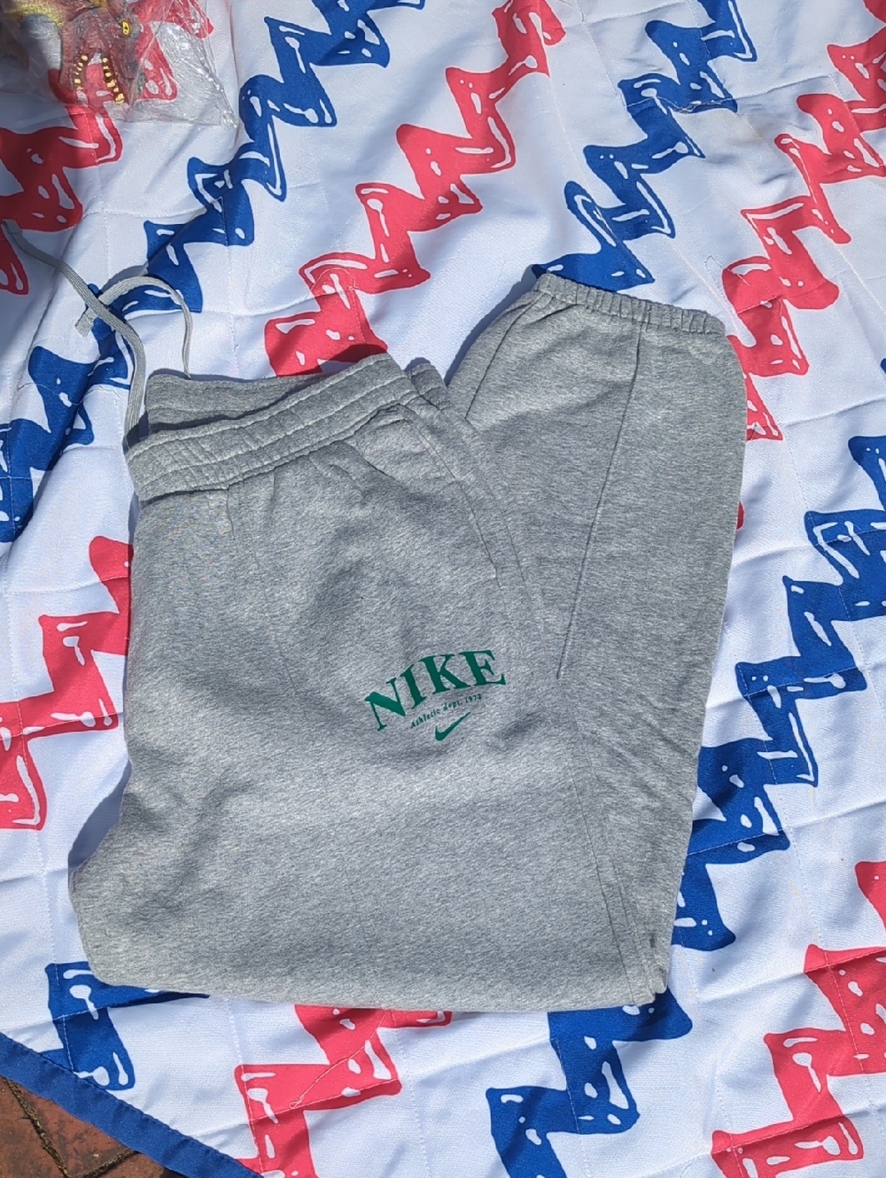 Nike Gray Sweatpants with Green Logo